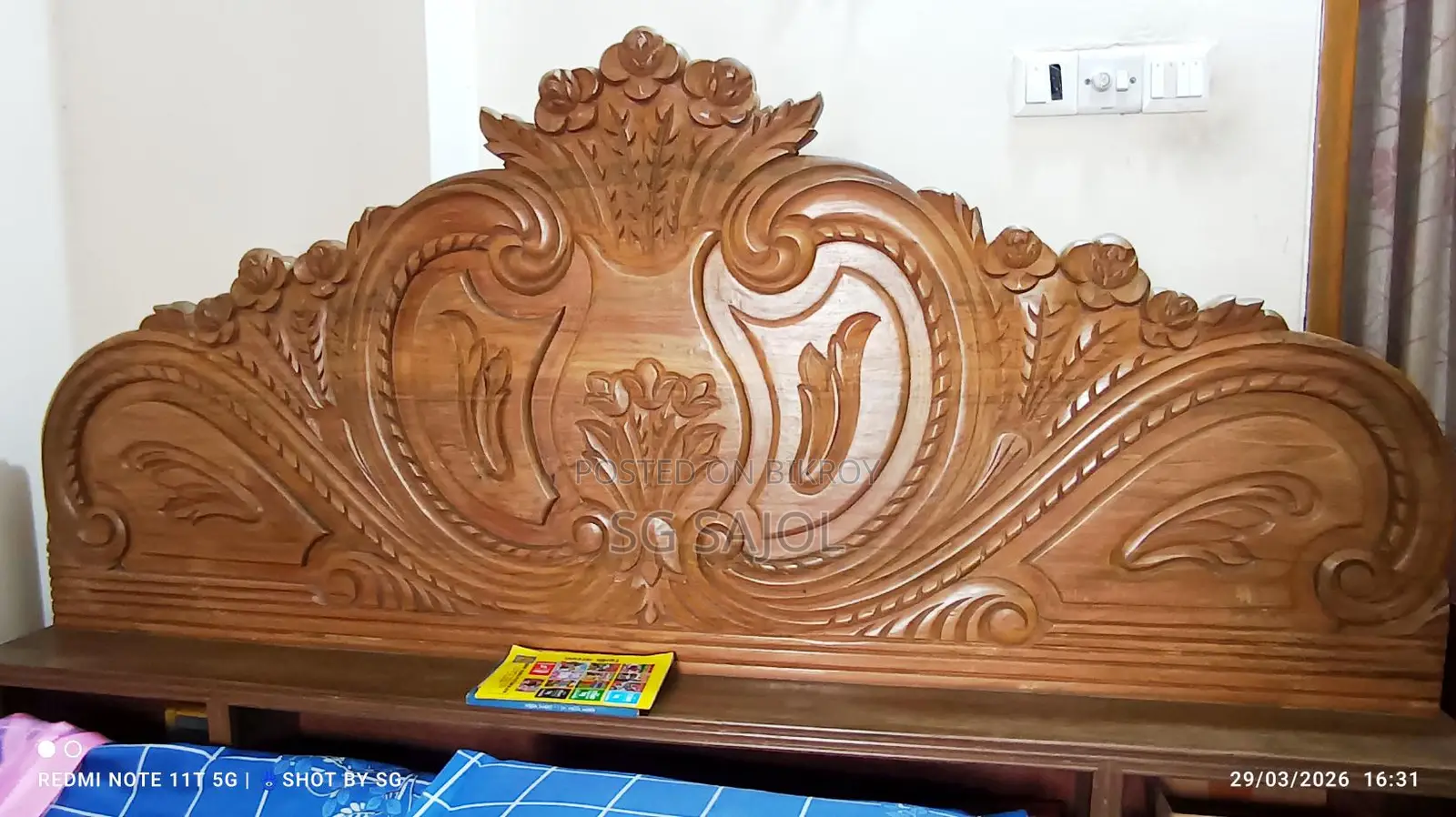 100% Teak Wood Bed (6/7 feet) for Sale
