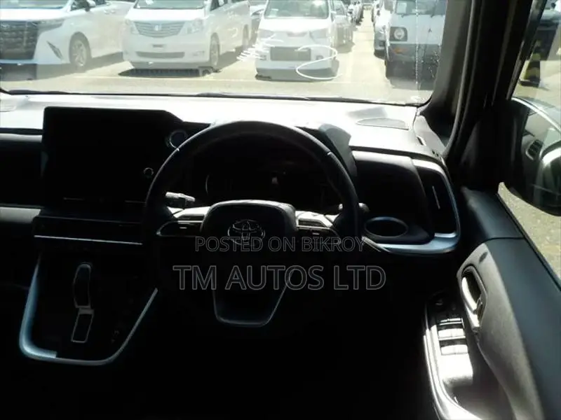 Toyota Voxy S-Z PKG 4.5 BLACK 2022
