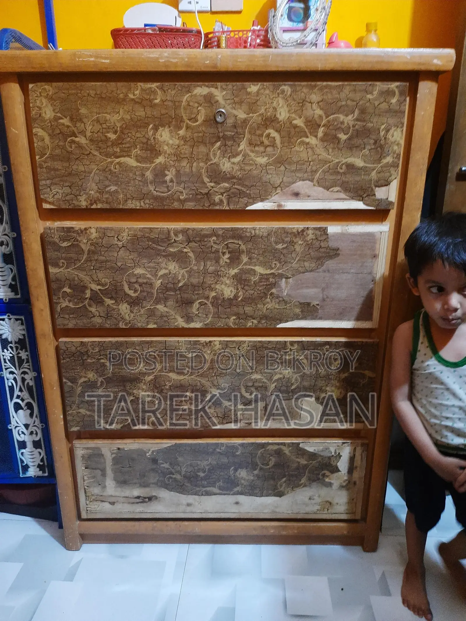 Melamine Board Wardrobe