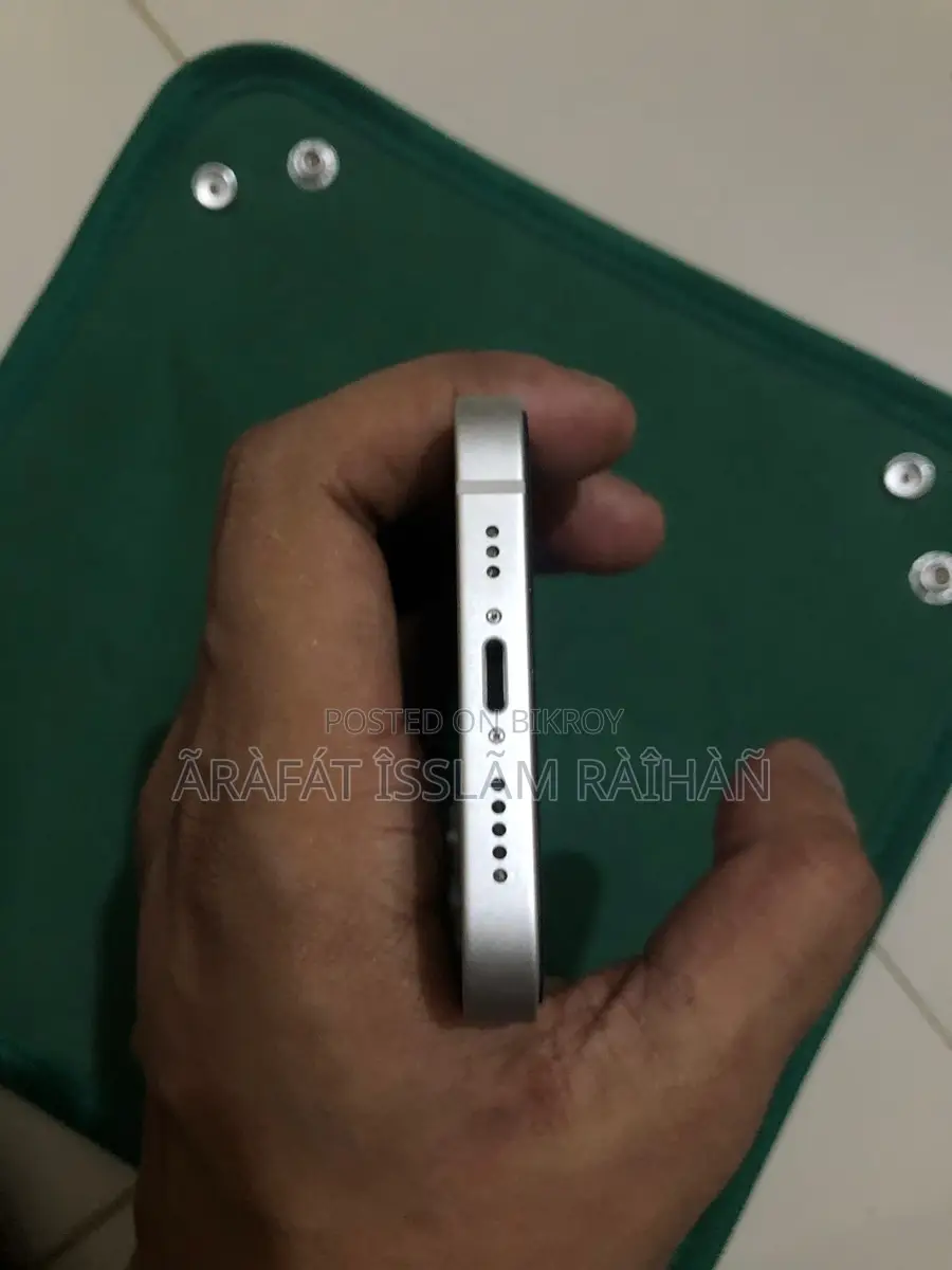 Apple iPhone 14 128 (Used)