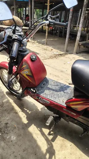 TVS XL 100 2022