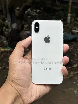 Apple iPhone X (Used)