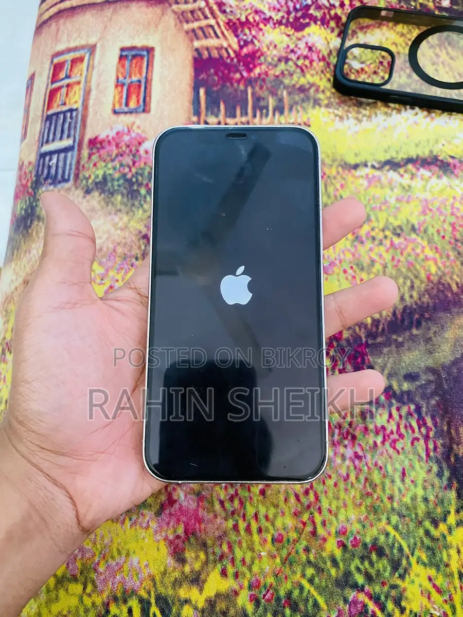 Apple iPhone 12 Pro (Used)