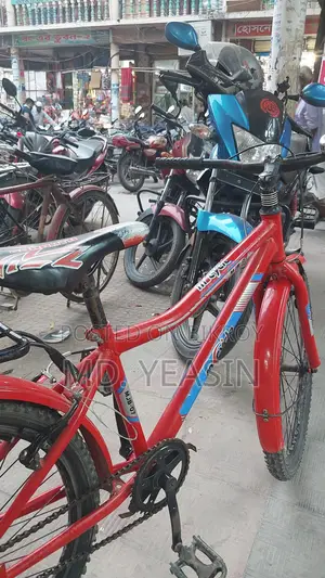 Red Mcycle (Mountain Bike Style) in Excellent Condition for Sale