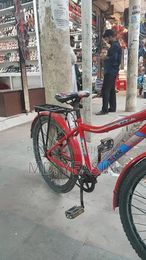 Red Mcycle (Mountain Bike Style) in Excellent Condition for Sale