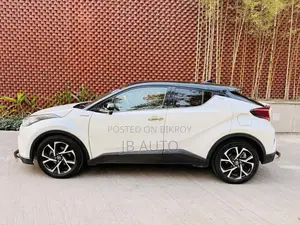 Toyota C-HR G LED Package 2018