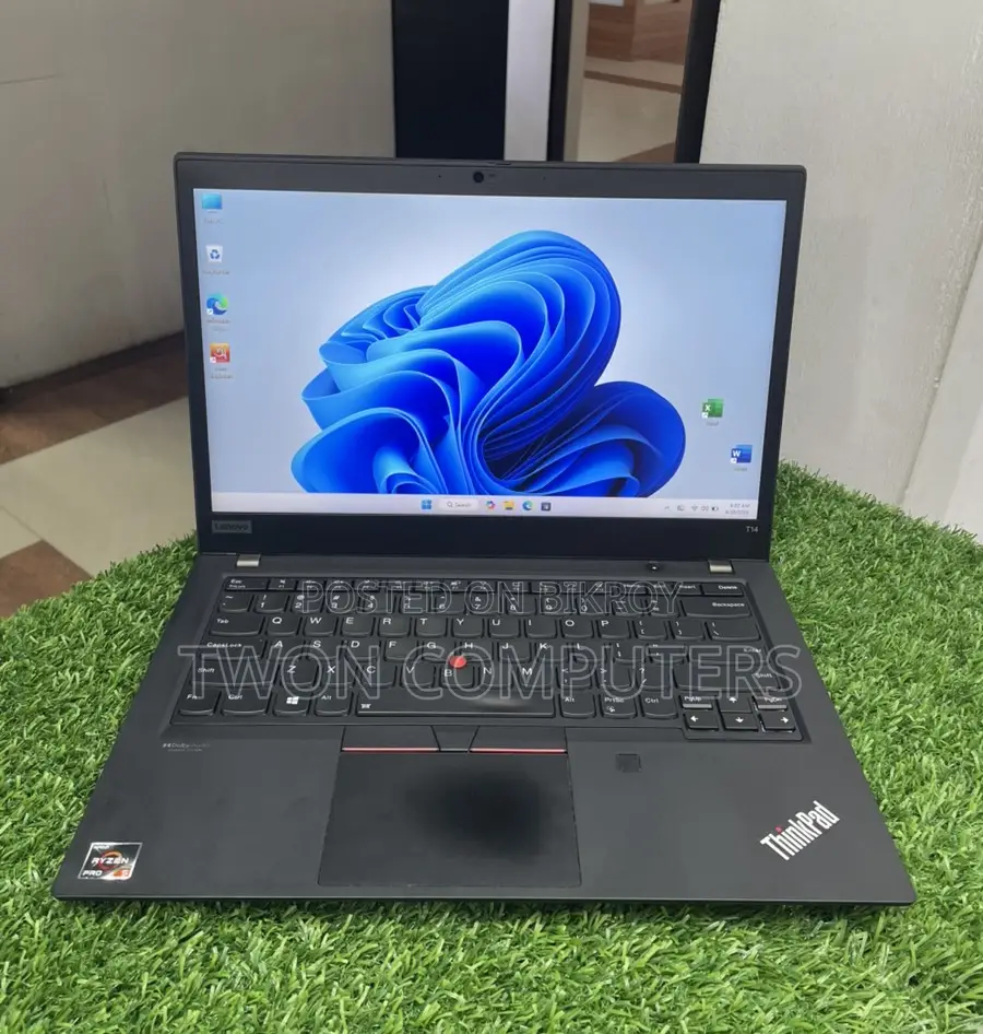 Lenovo Thinkpad T14s Gen 2 Ryzen 5 pro 5650U 16/256 GB Laptop