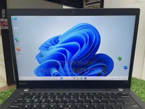 Lenovo Thinkpad T14s Gen 2 Ryzen 5 pro 5650U 16/256 GB Laptop