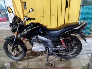 Suzuki GSX . 2022