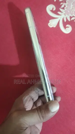 Samsung Galaxy S22 Plus (Used)