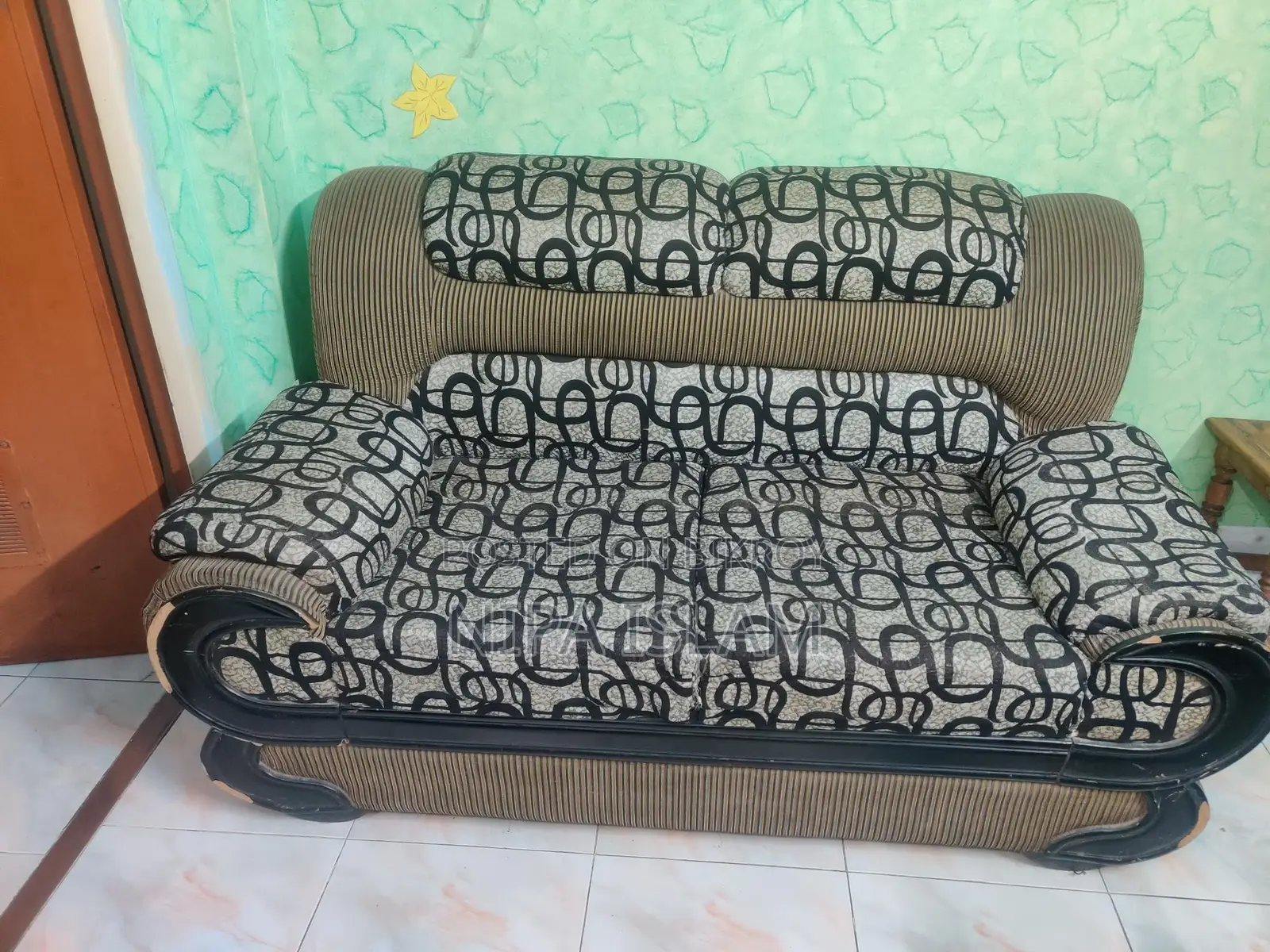 Sofa For Sale