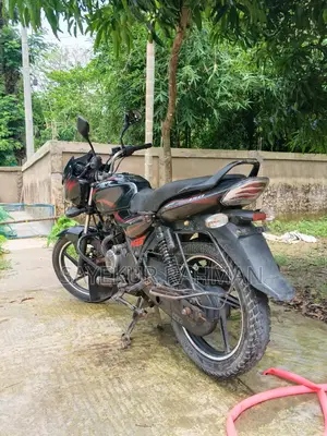 Bajaj Discover 2010
