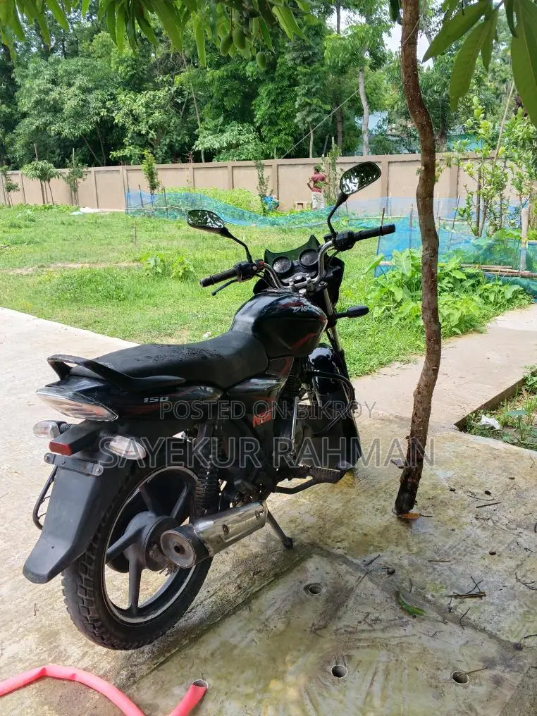 Bajaj Discover 2010