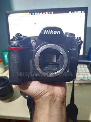 Nikon D7000