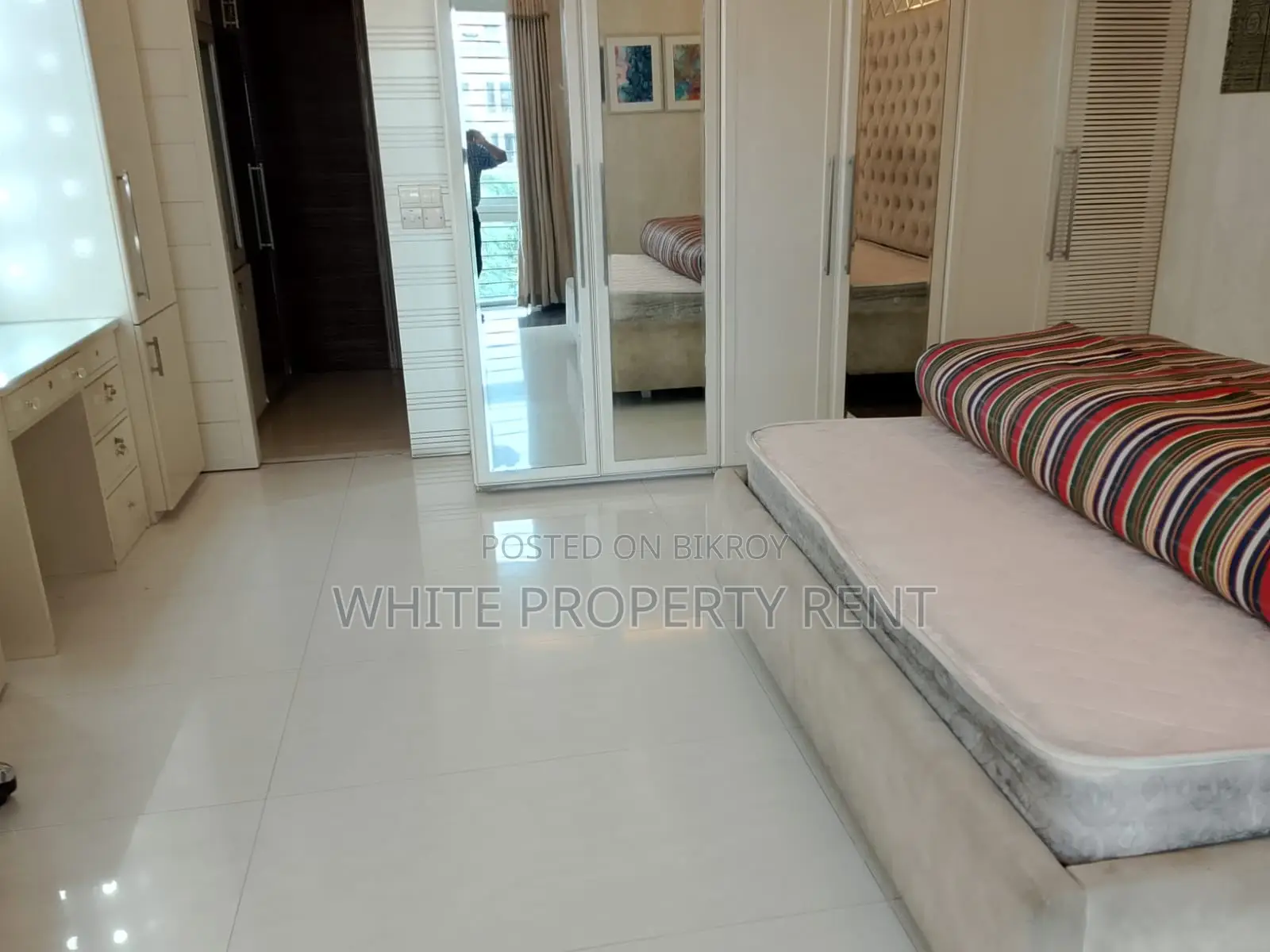 Super Luxurious Apartment for Rent by Bay Developer