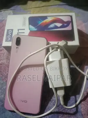 Vivo Y11 6/256 GB (Used)