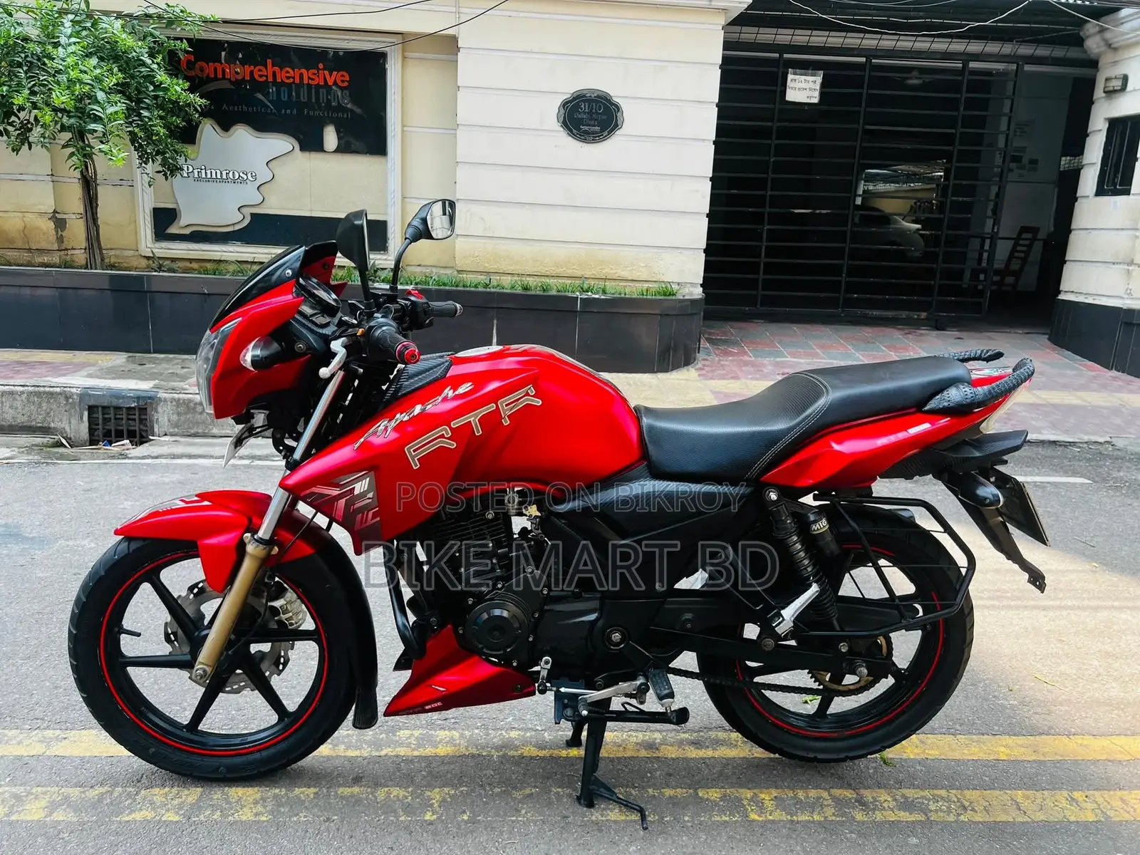 TVS Apache RTR 160 2V 2022 Red