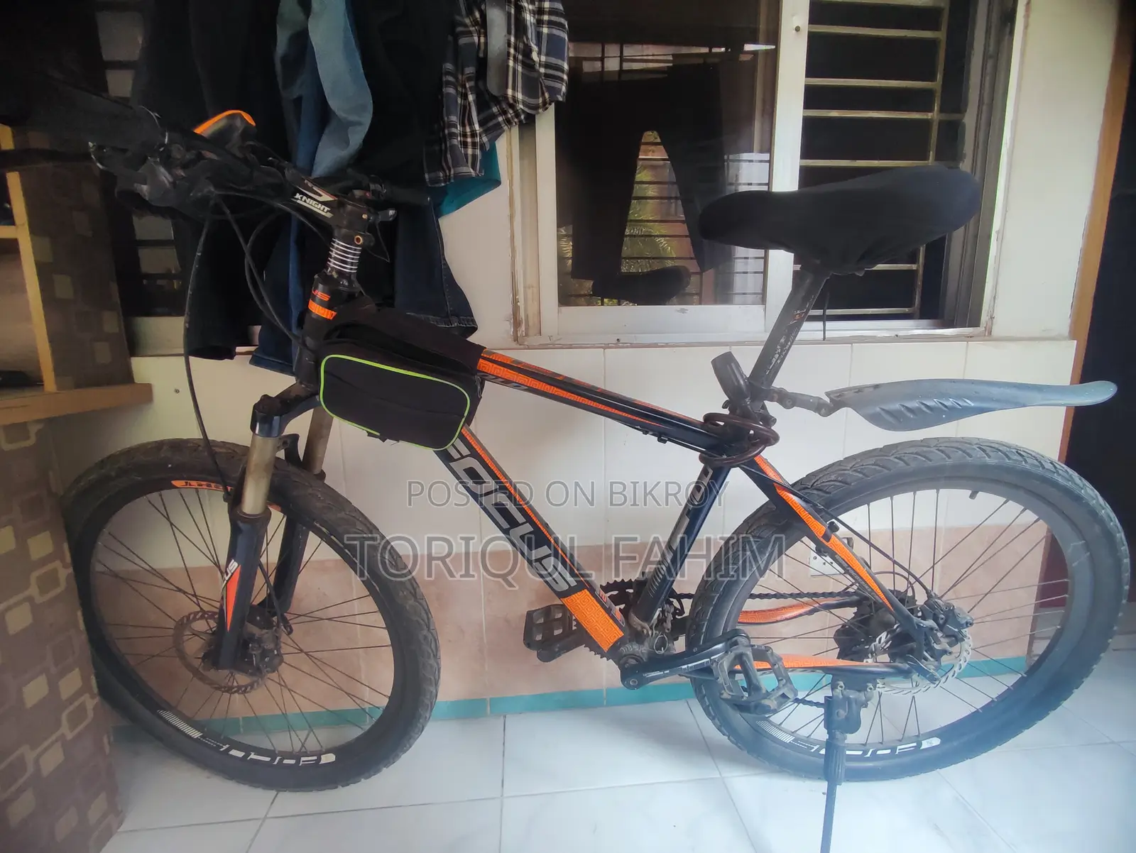 Focus Mountain Bike, Oil Brake