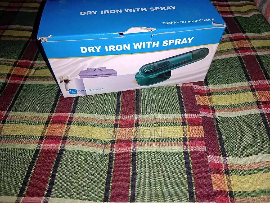 Dry Iron with Spray