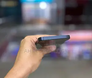 অ্যাপল আইফোন ১২ (১২৮ জিবি ভ্যারিয়েন্ট) (ব্যবহৃত)