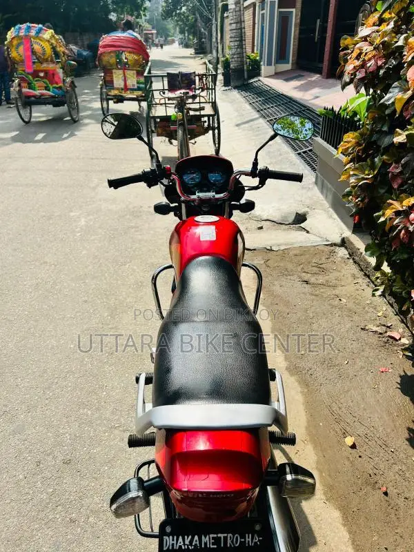 Hero HF Deluxe 2024 Red
