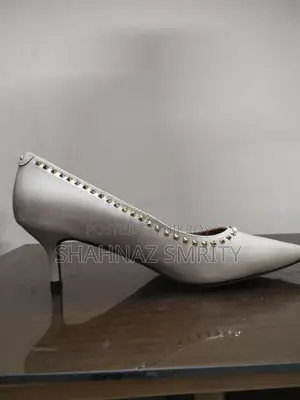 Two pairs of used new high heels