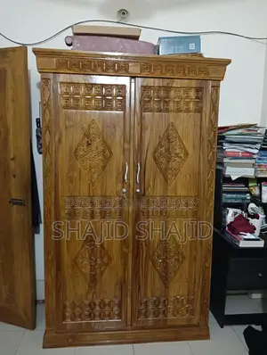 আলমারি বিক্রির জন্য
