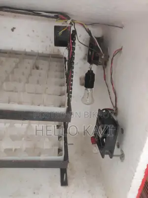 Incubator Machine