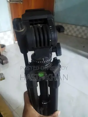 Tripod