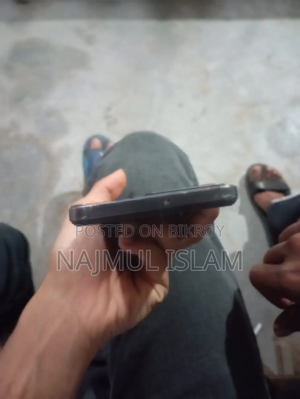 Vivo V27e (Used)