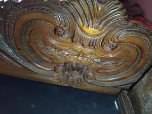 Semi Box Bed
