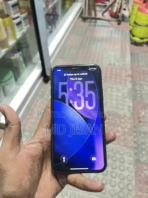 Apple iPhone 11 Pro (Used)
