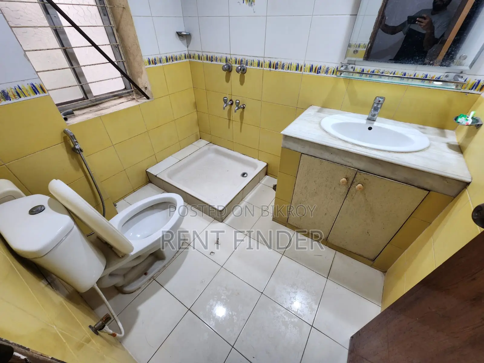 Fully Furnished Studio Apartment