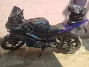 Yamaha R15 2013