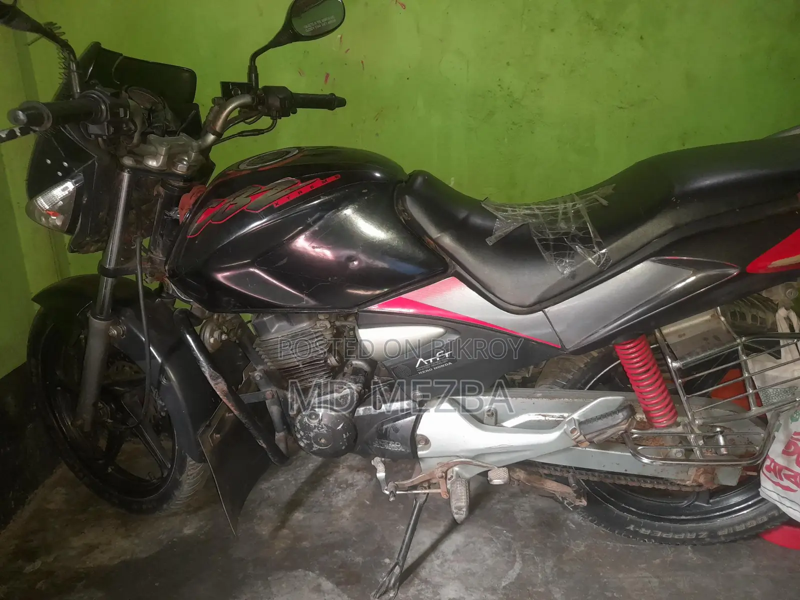 Hero CBZ Xtrem 2012