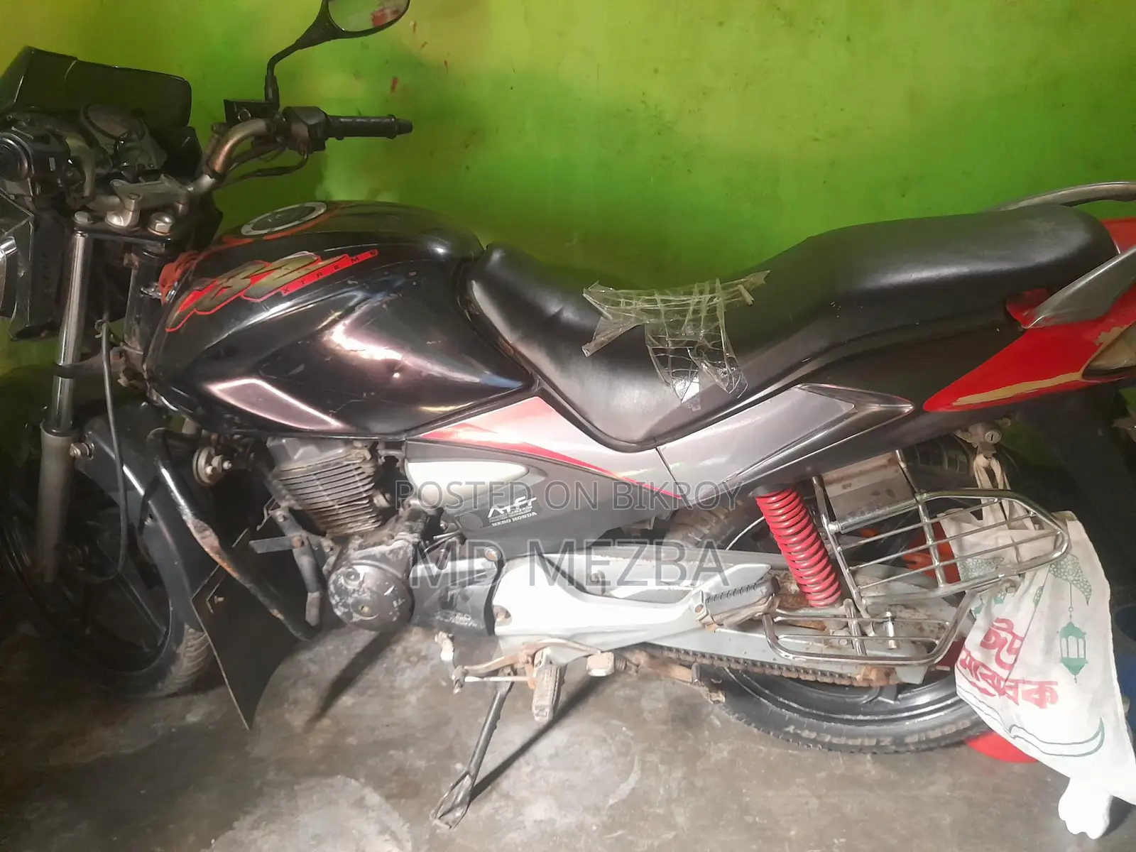 Hero CBZ Xtrem 2012