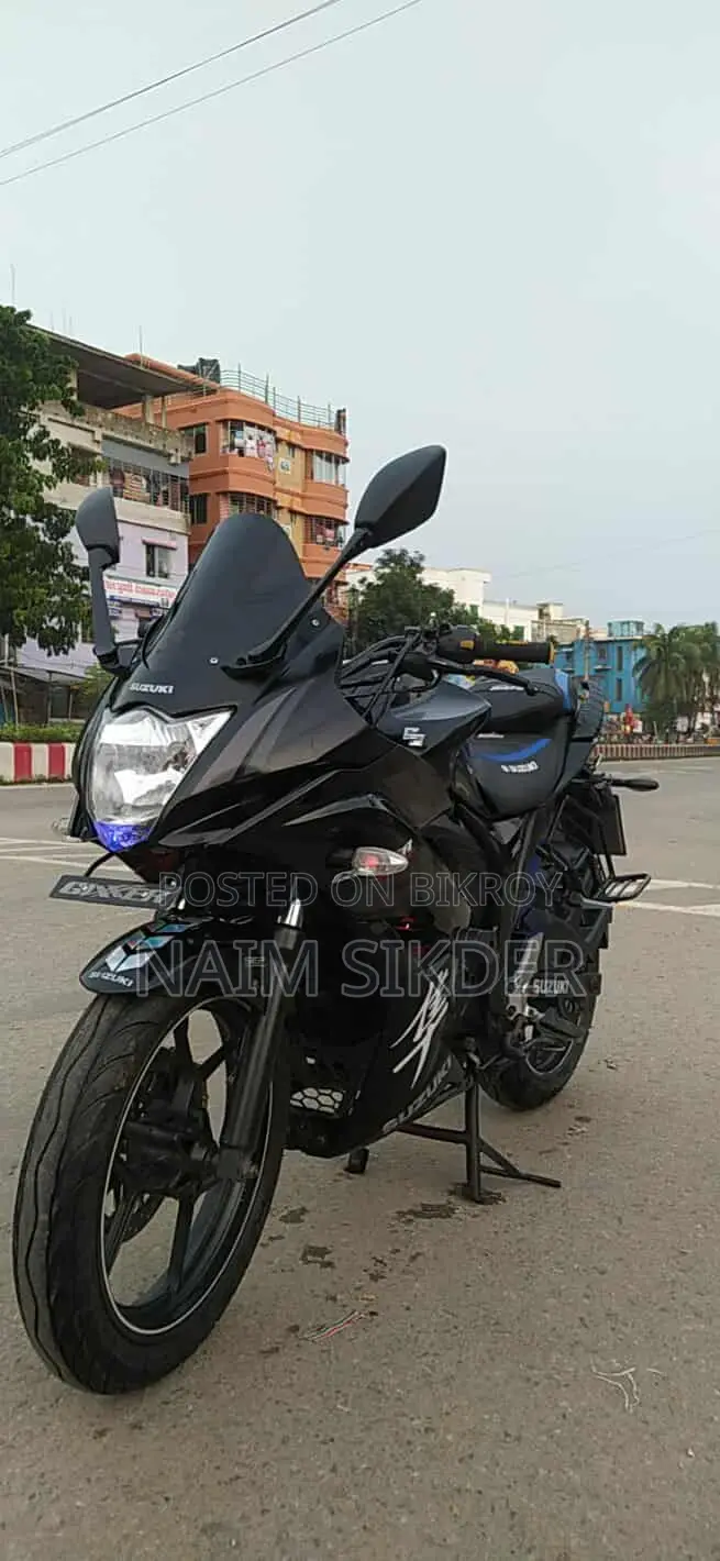 Suzuki Gixxer SF 2017