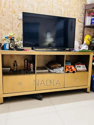 TV Corner Stand