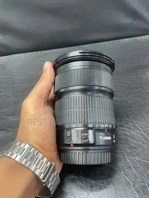 Canon zoom Lens EF 24-105mm STM