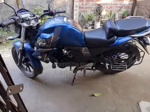 Yamaha FZs V2 . 2024
