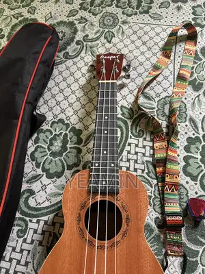 Kaspar -ukulele - Model .. K-21