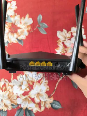 Tenda AC10 AC1200 Mbps Gigabit Dual-Band Wi-Fi Router