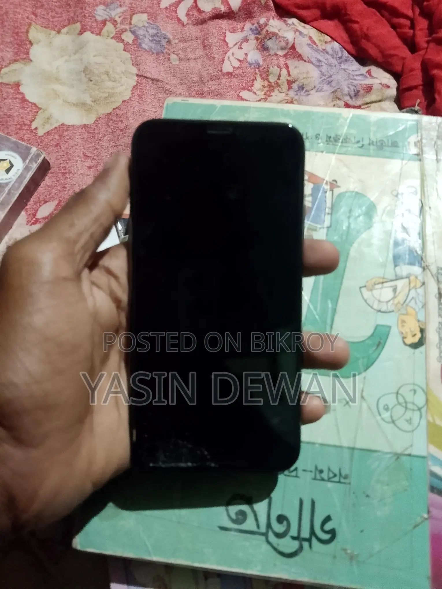 Apple iPhone X (Used)