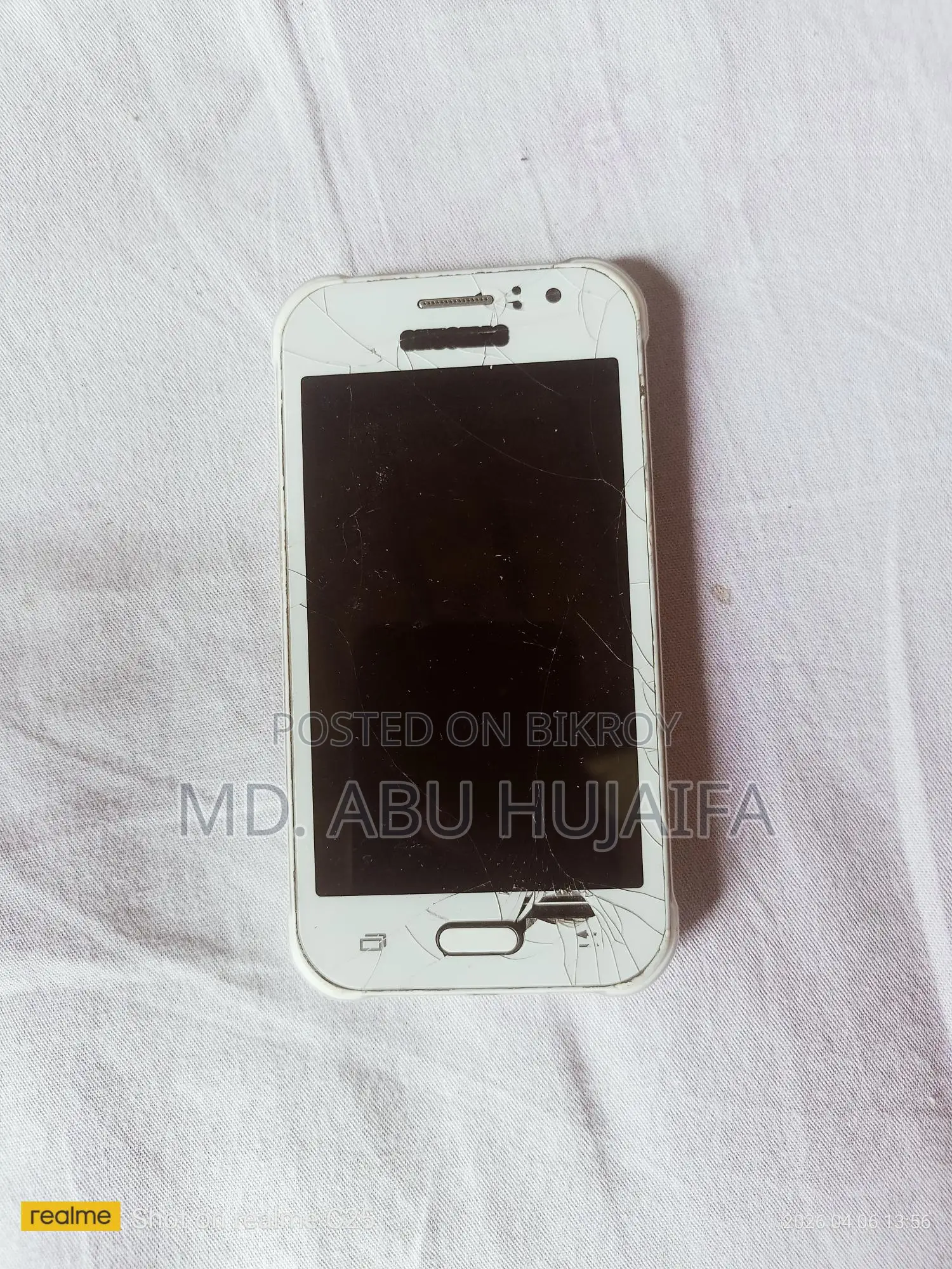 Samsung Galaxy J1 Mini phone (Used)