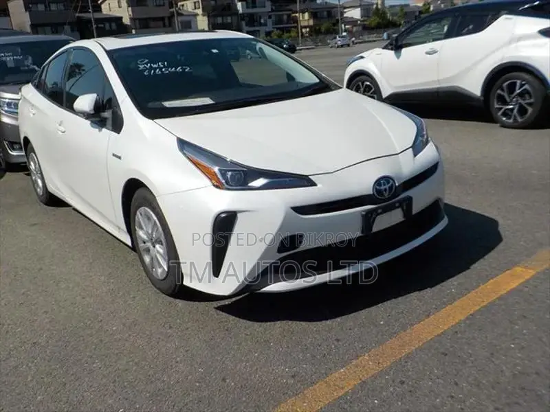 Toyota Prius S PKG 4.0 PEARL 2020
