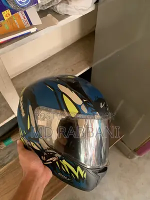 অ্যাস্থেটিক হেলমেট