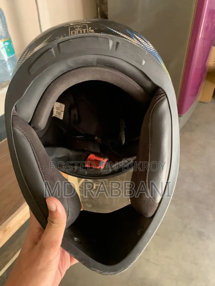 অ্যাস্থেটিক হেলমেট