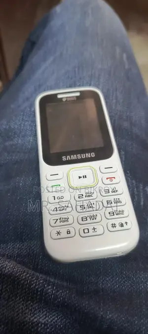 Samsung Guru Music 2 full fresh (Used)