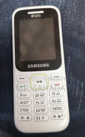 Samsung Guru Music 2 full fresh (Used)