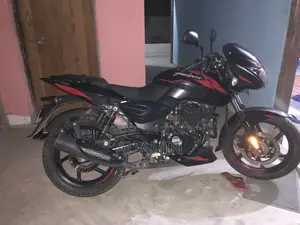 Bajaj Pulsar 150 . 2023